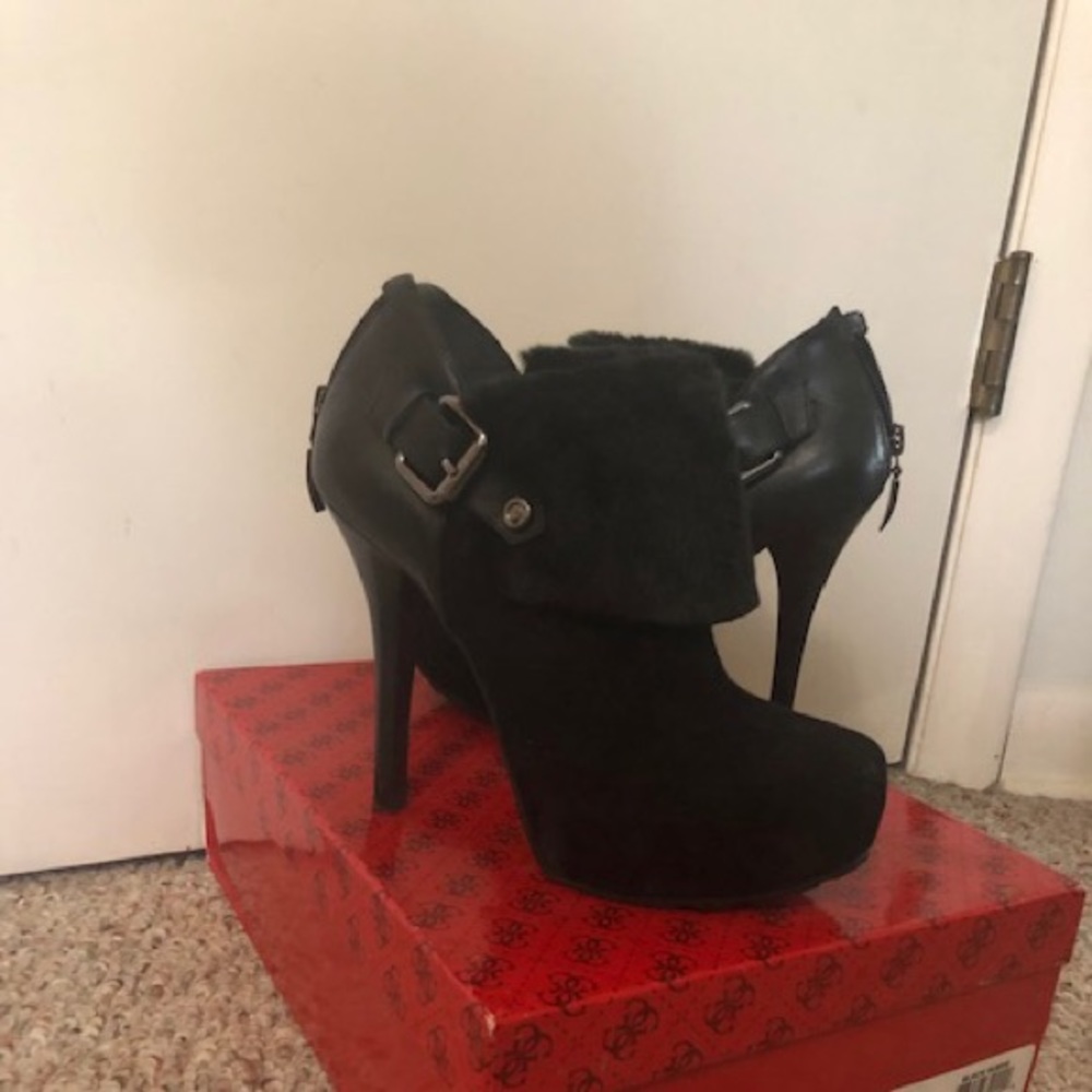 Guess Oleta Black Boots